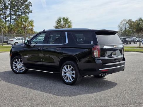Used 2024 Chevrolet Tahoe High Country w/ Advanced Technology Package image 4
