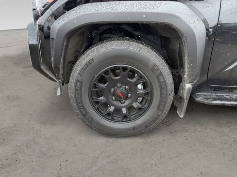 Used 2026 Toyota 4Runner TRD Off-Road Premium w/ Tow Technology Package image 14