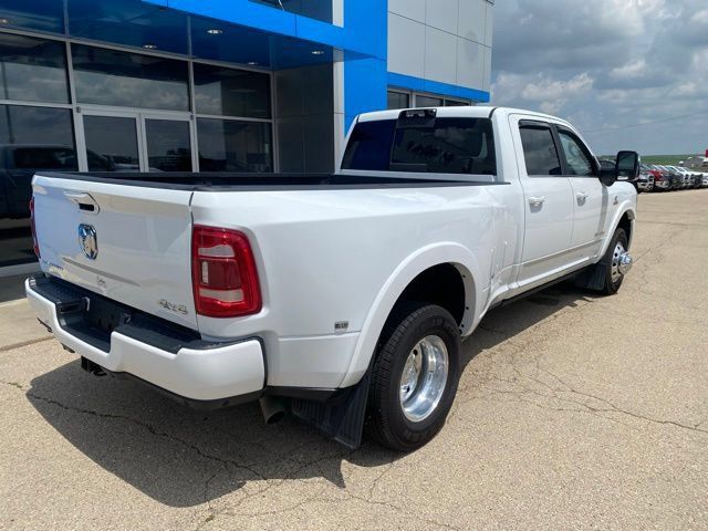Used 2023 RAM 3500 Limited AWD/4WD image 3