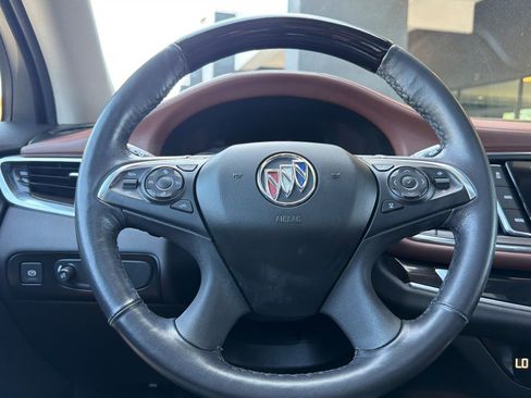 Used 2021 Buick Enclave Avenir w/ Avenir Technology Package AWD/4WD image 27