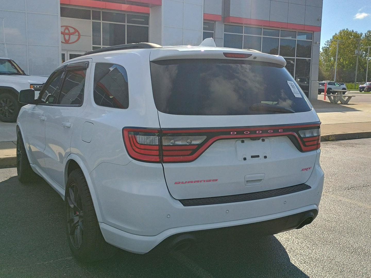 Used 2018 Dodge Durango SRT w/ SRT Interior Appearance Group AWD/4WD image 3