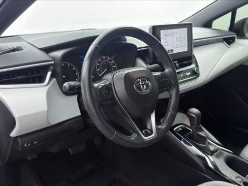 Used 2024 Toyota Corolla SE FWD image 24