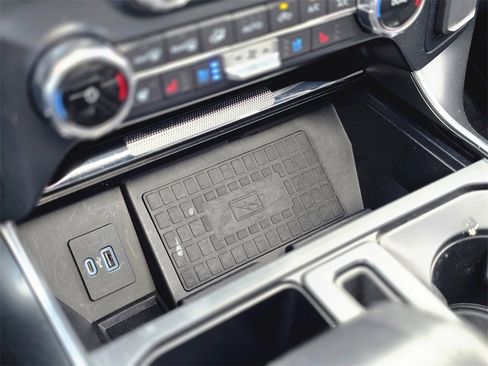 Used 2022 Ford F150 Raptor w/ Equipment Group 801A High image 34