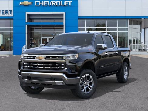 New 2026 Chevrolet Silverado 1500 LTZ w/ Z71 Off-Road Package AWD/4WD image 6