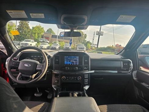 Used 2021 Ford F150 XL w/ STX Appearance Package RWD image 19