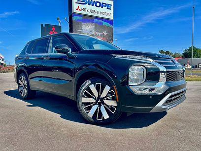 New 2025 Mitsubishi Outlander SE