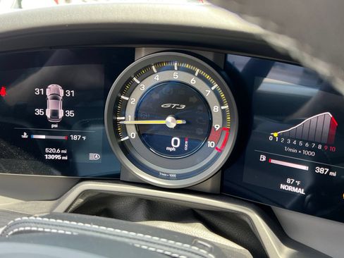 Certified 2022 Porsche 911 GT3 RWD image 25