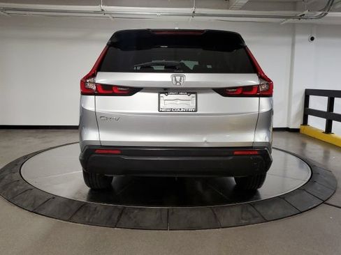 Used 2023 Honda CR-V EX image 16