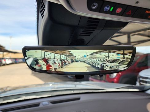 New 2026 GMC Acadia Denali w/ Super Cruise Package image 39