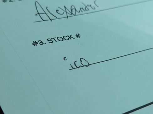 Used 2015 Ford F250 Lariat w/ Chrome Package image 12