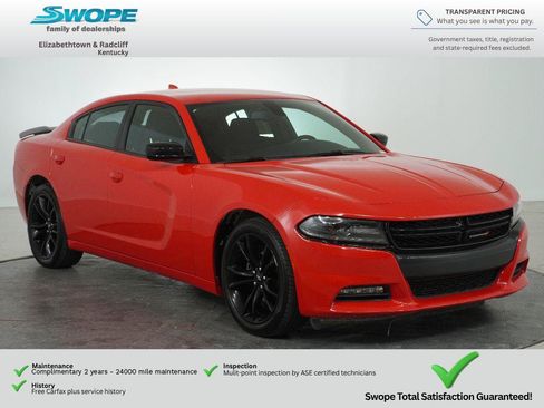 Used 2018 Dodge Charger SXT Plus w/ Blacktop Package RWD image 1