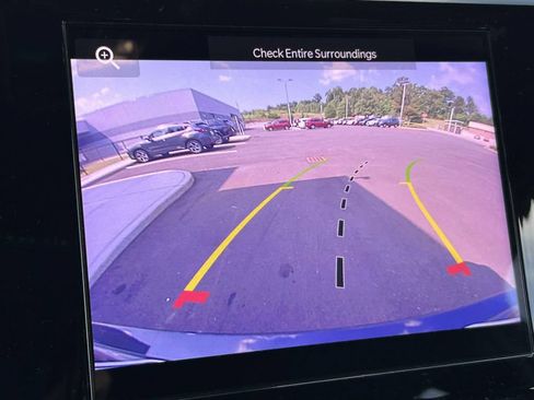 Used 2024 Jeep Grand Cherokee Altitude RWD image 19