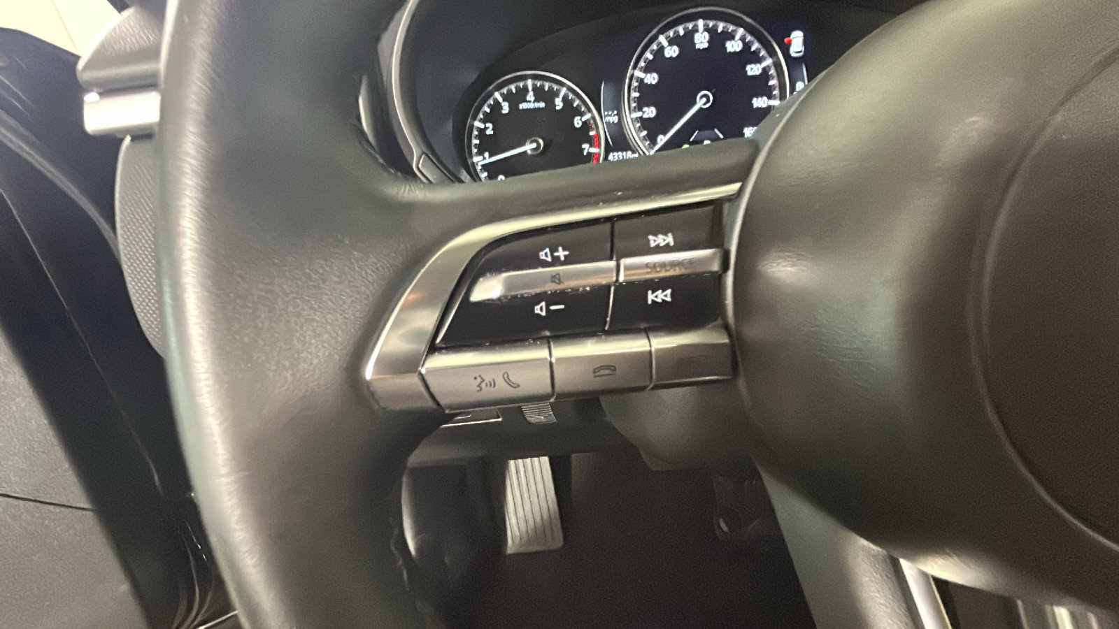 Used 2025 MAZDA CX-50 AWD 2.5 S w/ Preferred Package image 19