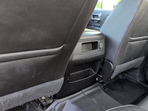 Used 2018 GMC Sierra 2500 Denali AWD/4WD image 33