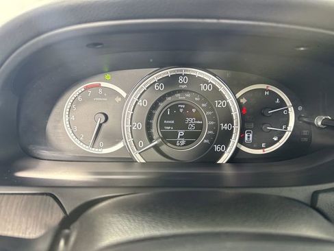 Used 2013 Honda Accord EX image 16