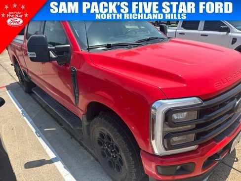 Used 2024 Ford F250 Lariat w/ Lariat Ultimate Package AWD/4WD image 3