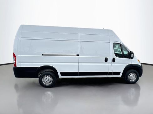 Used 2024 RAM ProMaster 3500 FWD image 8