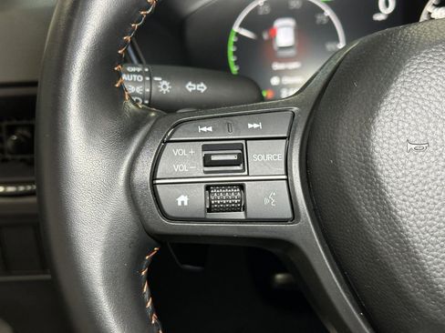 Certified 2025 Honda CR-V Sport image 25