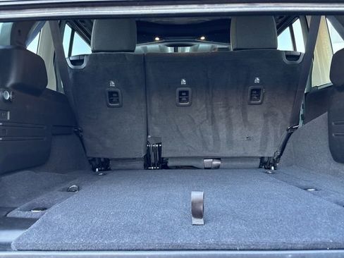 Used 2024 Jeep Wrangler Sport S image 33