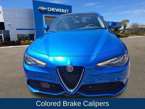 Used 2018 Alfa Romeo Giulia Ti Sport w/ Quick Order Package 22S Sport AWD/4WD image 23