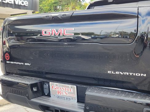 New 2026 GMC Sierra EV Elevation image 11