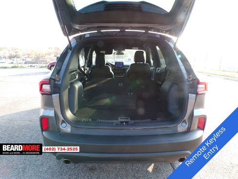 Used 2025 Ford Escape ST-Line image 9