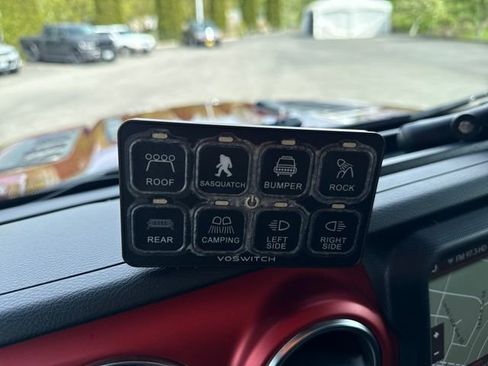 Used 2021 Jeep Gladiator Rubicon AWD/4WD image 30