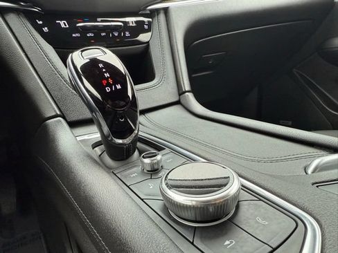 Used 2023 Cadillac XT5 Premium Luxury w/ Platinum Package AWD/4WD image 27