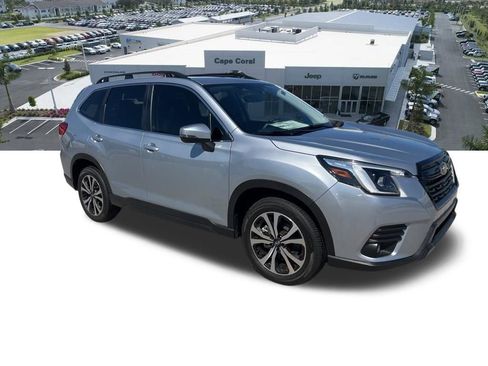 Used 2024 Subaru Forester Limited AWD/4WD image 9