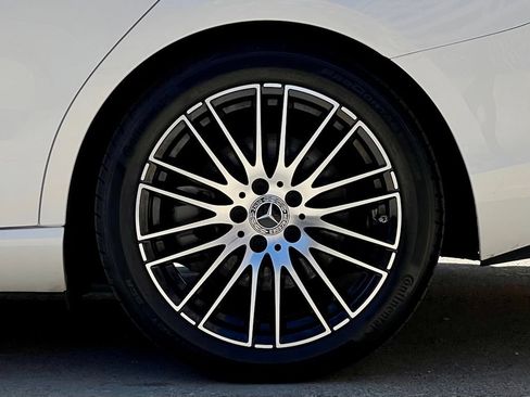 Certified 2023 Mercedes-Benz C 300 4MATIC Sedan image 15