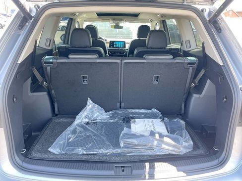 New 2025 Volkswagen Atlas SE image 49