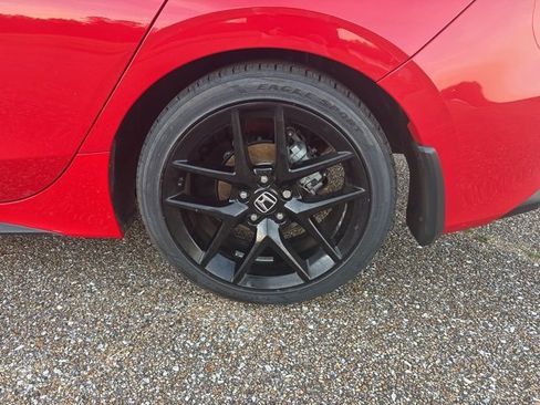 Used 2023 Honda Civic Sport image 9