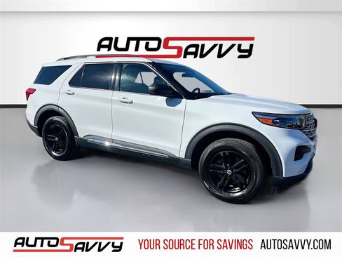 Used 2021 Ford Explorer XLT w/ Class III Trailer Tow Package image 1