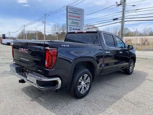 Used 2025 GMC Sierra 1500 SLT AWD/4WD image 3