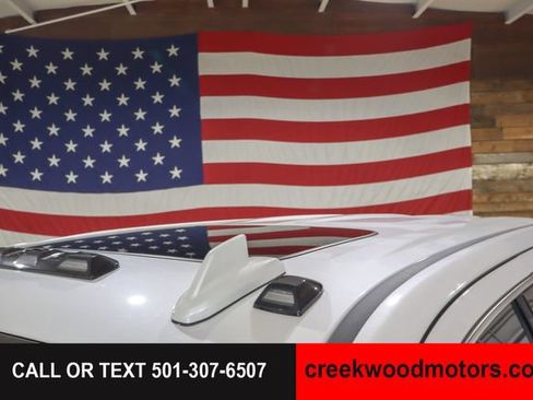 Used 2024 GMC Sierra 2500 Denali Ultimate AWD/4WD image 32