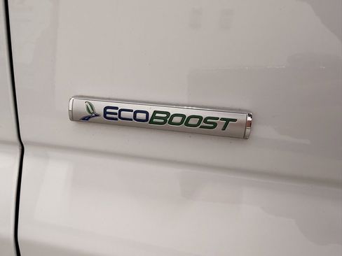 Used 2016 Ford F150 XLT w/ Equipment Group 302A Luxury image 12