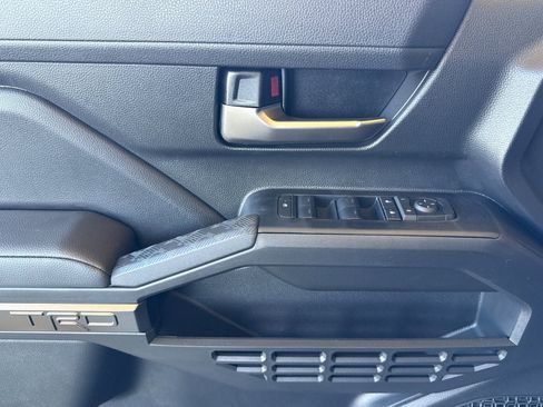 New 2025 Toyota Tacoma TRD Off-Road image 12