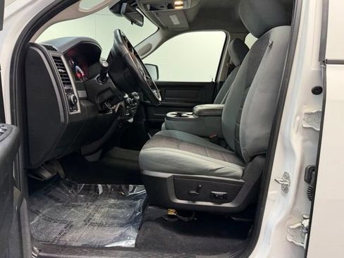 Used 2019 RAM 1500 Express w/ Wheel & Sound Group AWD/4WD image 13