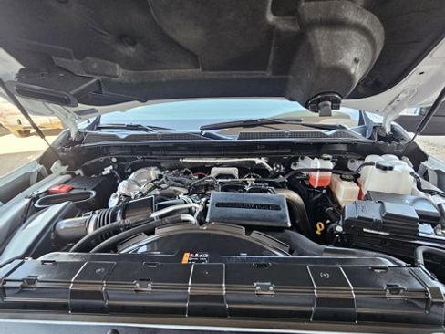 Used 2025 GMC Sierra 2500 Denali Ultimate w/ Max Trailering Package image 14