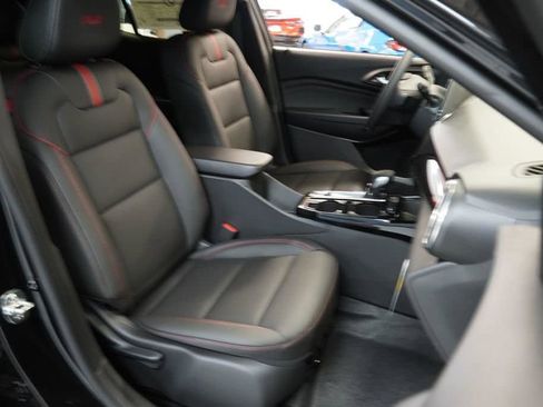 New 2026 Chevrolet Trax RS w/ Driver Confidence Package FWD image 31