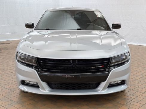 Used 2023 Dodge Charger SXT w/ Plus Group RWD image 2