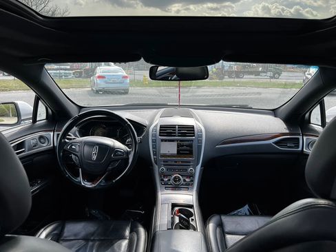 Used 2018 Lincoln MKZ Reserve w/ Climate Package image 17