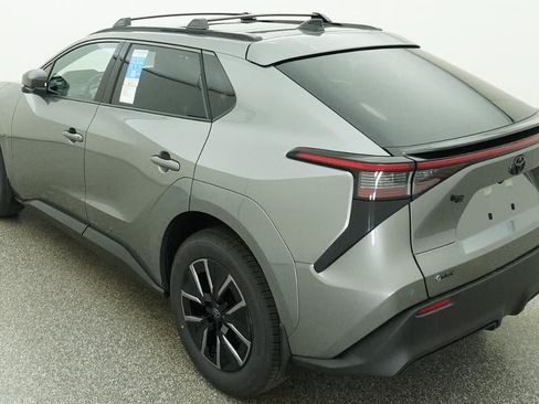 New 2026 Toyota bZ FWD image 5