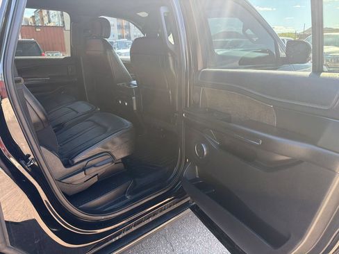 Used 2019 Ford Expedition Max Limited AWD/4WD image 18