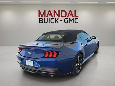 Used 2024 Ford Mustang Premium image 6