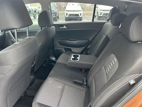 Used 2018 Kia Sportage LX w/ LX Popular Package image 10