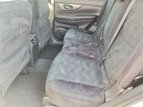 Used 2014 Nissan Rogue SV AWD/4WD image 11