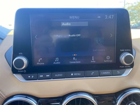 New 2025 Nissan Sentra SV w/ SV Premium Package image 16