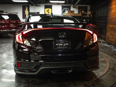Used 2019 Honda Civic Si image 6