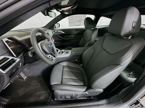 Used 2025 BMW 430i Coupe w/ M Sport Package RWD image 16
